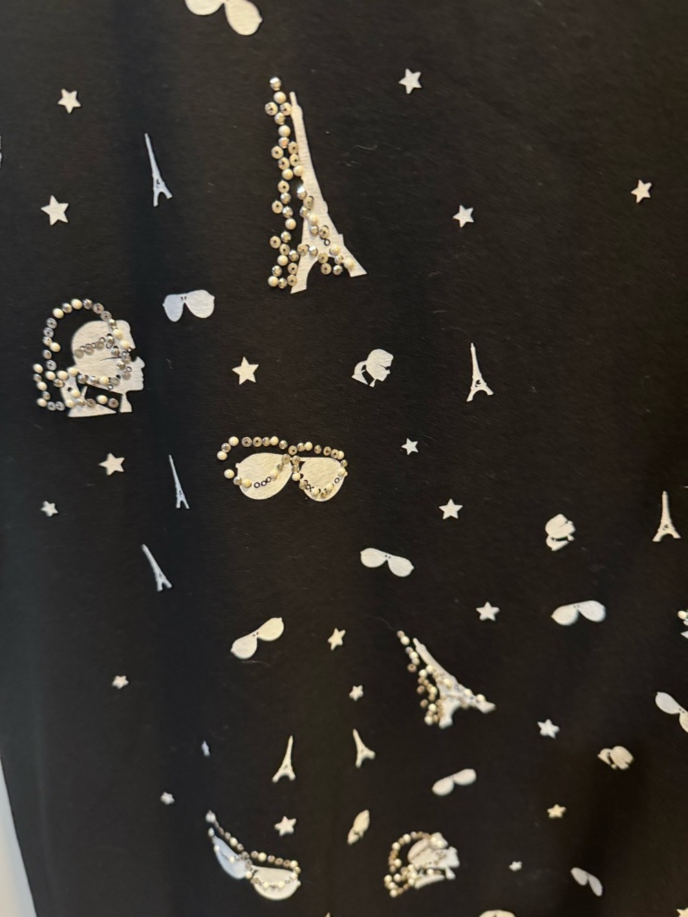 NWOT Karl Lagerfeld Women’s Black Tee w White Paris Icons - Picture 7 of 9